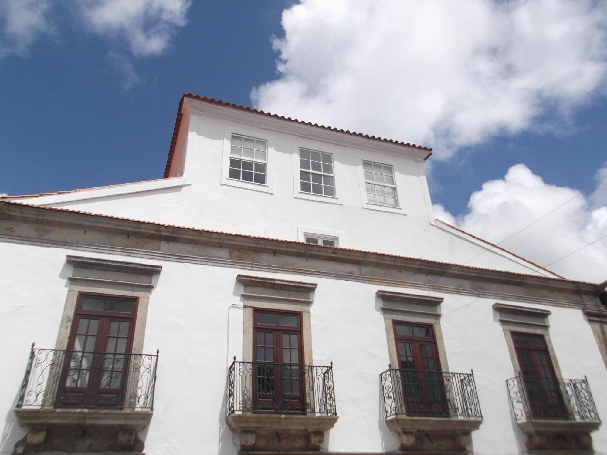 Residencial Galo D'Ouro Hotel Caminha Exterior photo